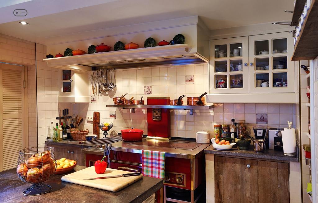 Bed & Breakfast Huyze Elimonica 4*
